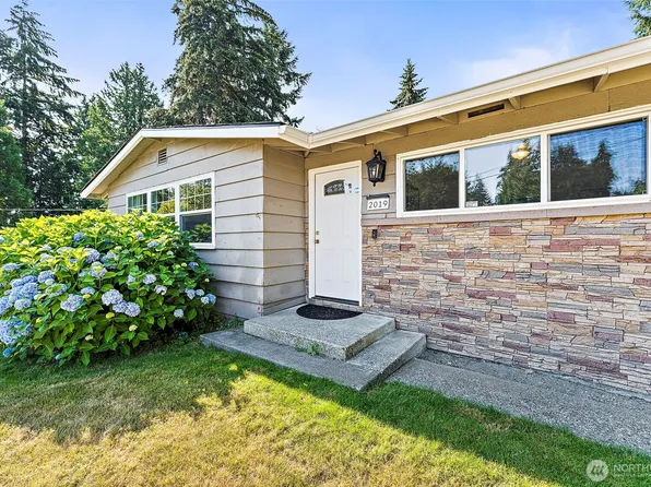 2019 SW 317th Place, Federal Way, WA 98023