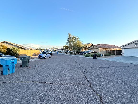 4th image of 2645 S 63rd Dr