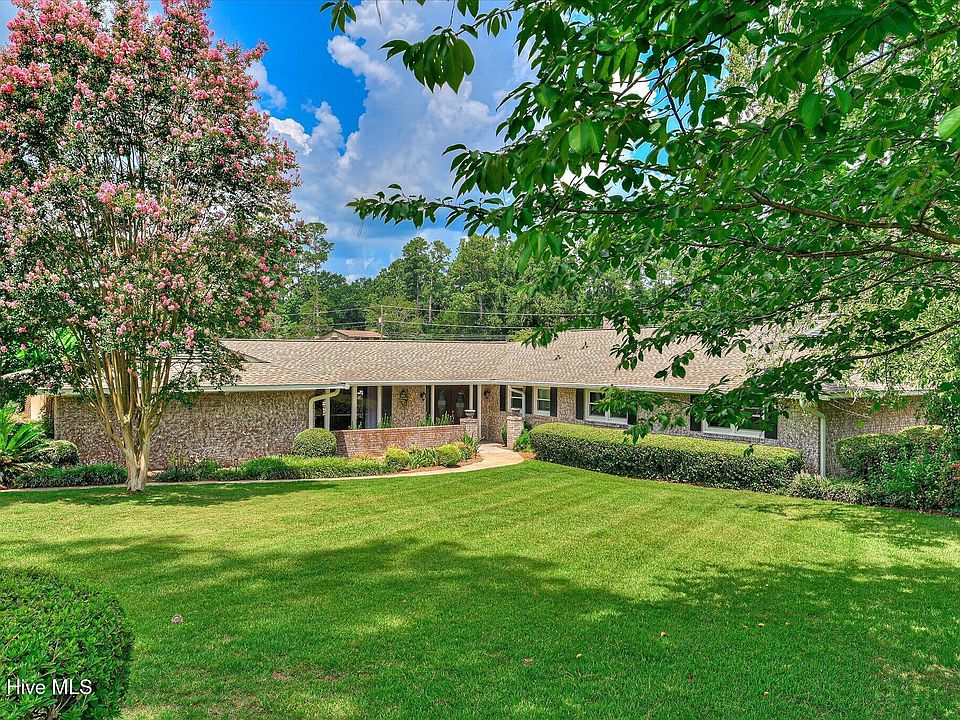 1st image of 8132 Sir Lancelot Court