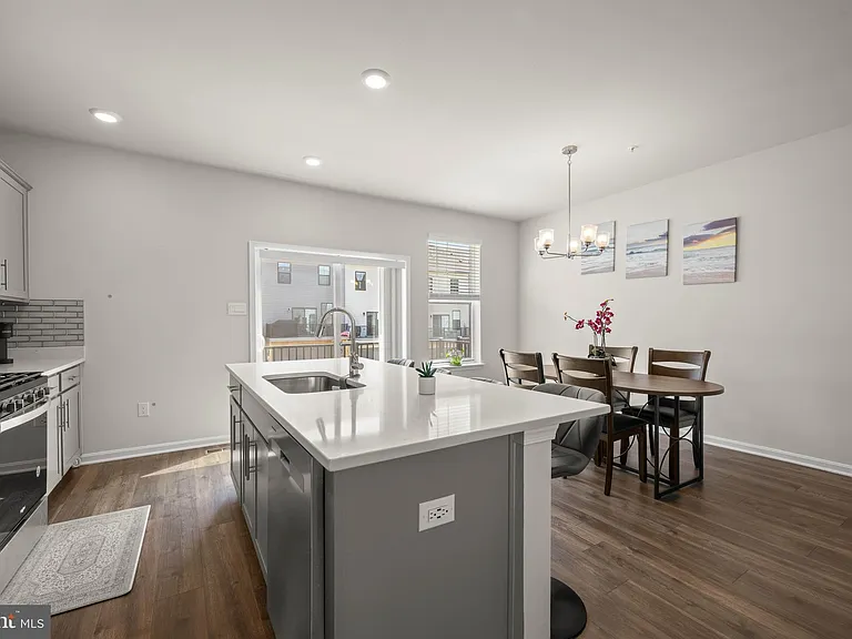 434 Herringbone Way — Photo 22