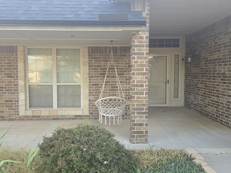 12217 Fox Hill Way — Photo 2