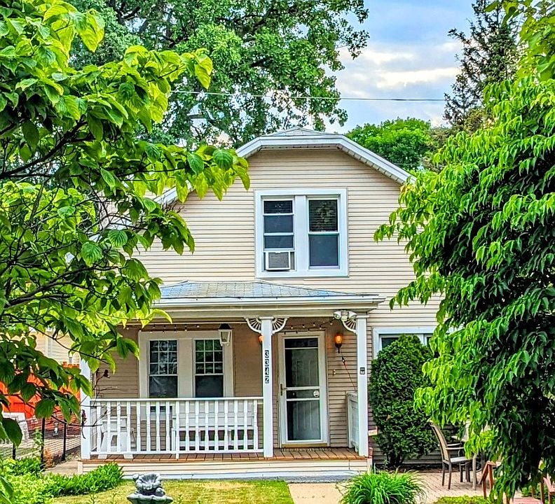 1st image of 3342 N Pioneer Ave