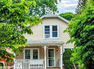 3342 N Pioneer Ave, Chicago, IL