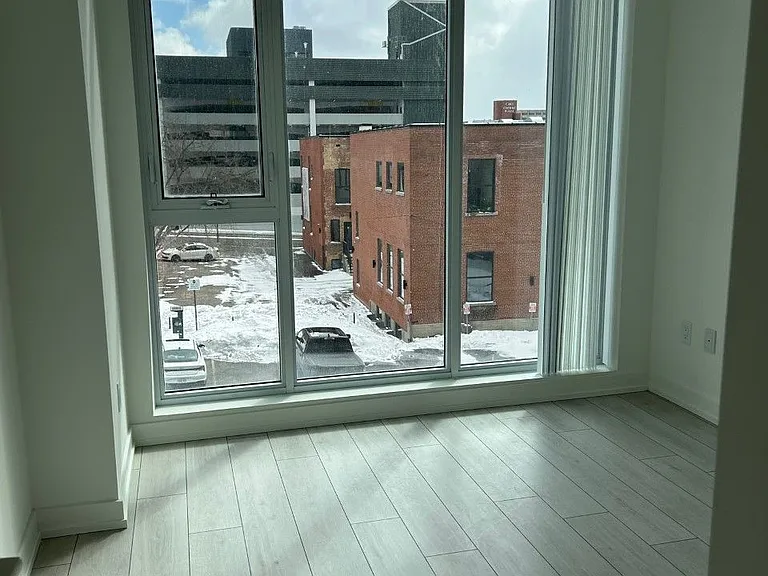 55 Duke St W #206 — Photo 7