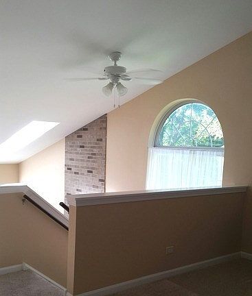 4th image of 2727 Odlum Dr #3