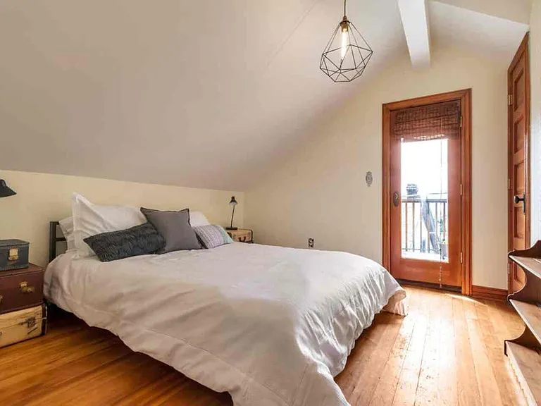 309 N Almond St — Photo 16