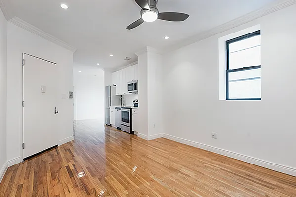 Rented by Bold New York | media 13