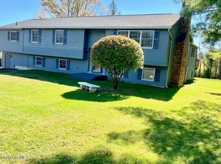 20 Bentrup Ct, Lenox, MA 01240