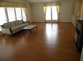 5th image of 1629 Magnolia Ave