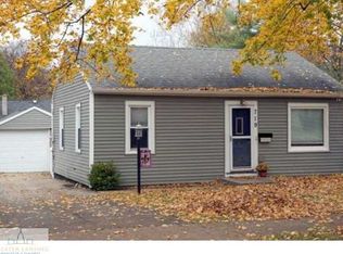 719 Irvington Ave, Lansing, MI 48910