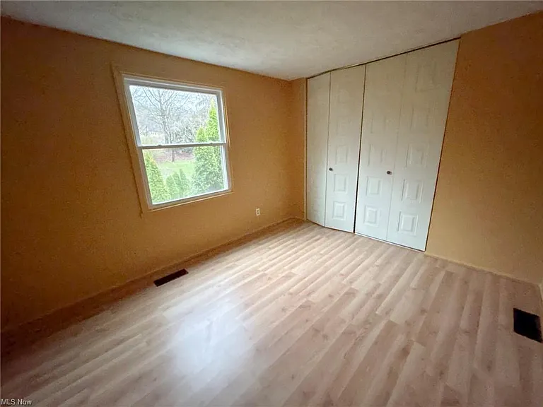 535 Willow Dr SE #1 — Photo 5