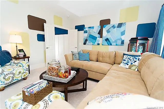 4018 Orchid Way — Photo 20