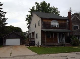 126 Woodlawn St, Neosho, WI 53059