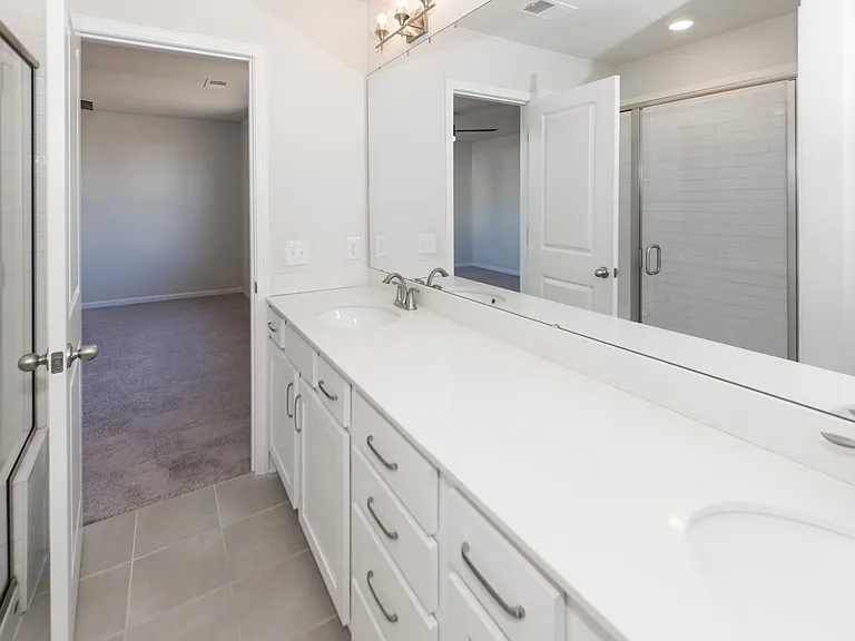 429 Eva St — Photo 39