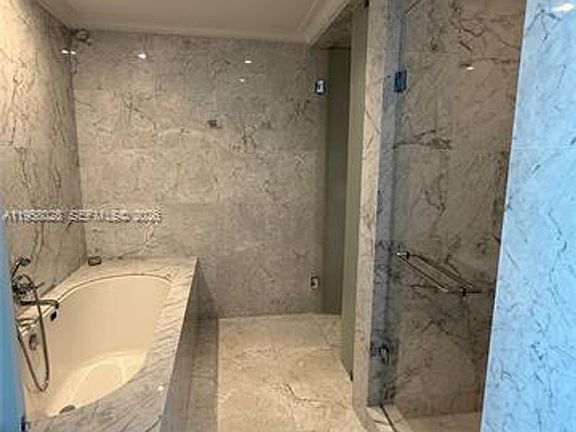 4th image of 15701 Collins Ave Unit 1703