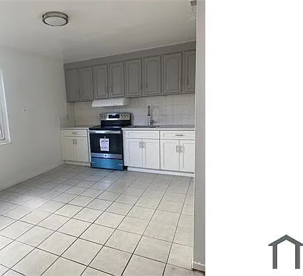 2 bed, 900 sqft, $2,350 — Photo 3