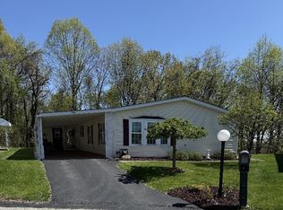 704 Ashley Ln, Murrysville, PA 15668
