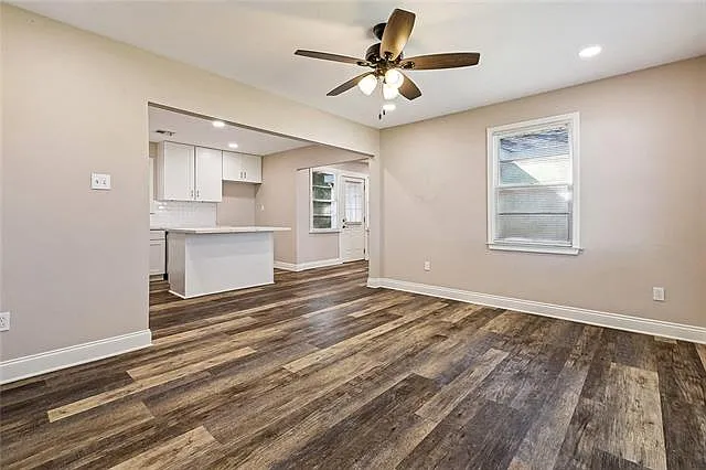 3 bed, 2.0 bath, 1350 sqft, $1,750 — Photo 2