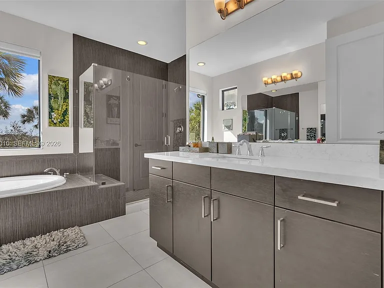 865 SW 113th Ln — Photo 22