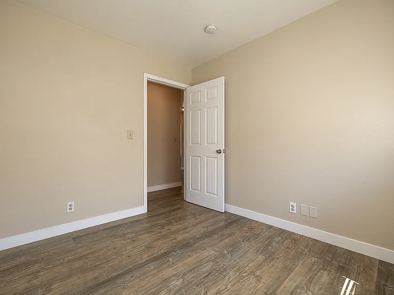 144 W Main Ave — Photo 7