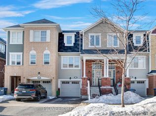15 Colonel Frank Ching Cres, Brampton, ON L6Y 5W6
