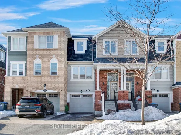 15 Colonel Frank Ching Cres, Brampton, ON L6Y 5W6