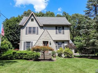 336 Old Tappan Rd, Old Tappan, NJ 07675