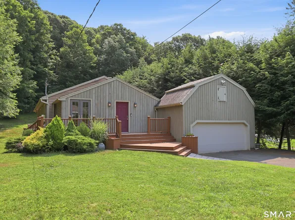 10 Satterlee Road, New Fairfield, CT 06812