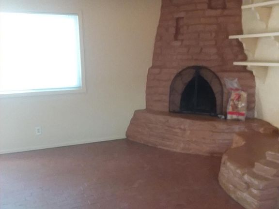 2nd image of 243 Mesilla St NE APT C