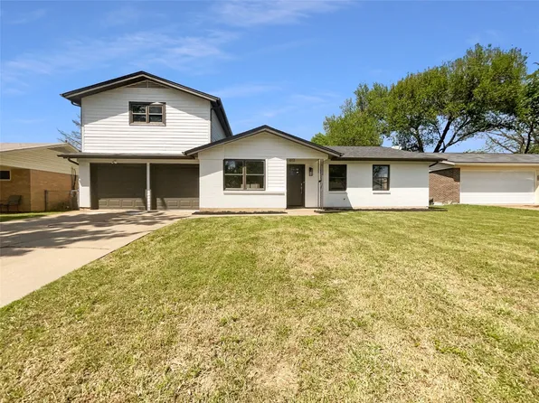 612 Pauline St, Euless, TX 76040