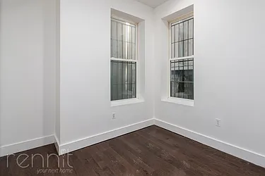 Rented by Rennit Inc.