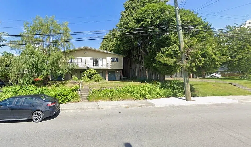7141 10th Ave