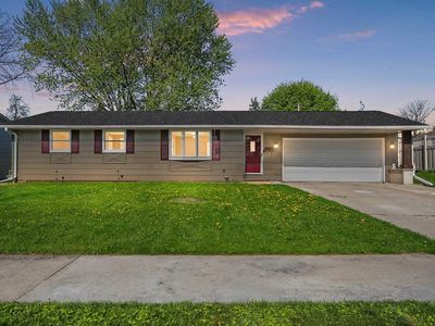 920 Lee Ave, De Pere, WI, 54115