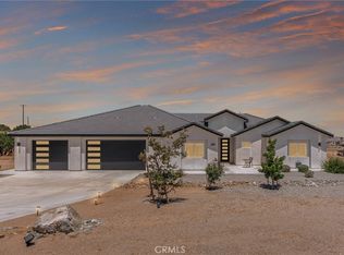 12026 Belmont Rd, Oak Hills, CA 92344