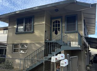 221 Namilimili St APT A, Honolulu, HI 96813