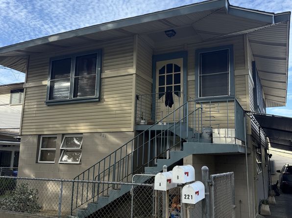 221 Namilimili St APT A