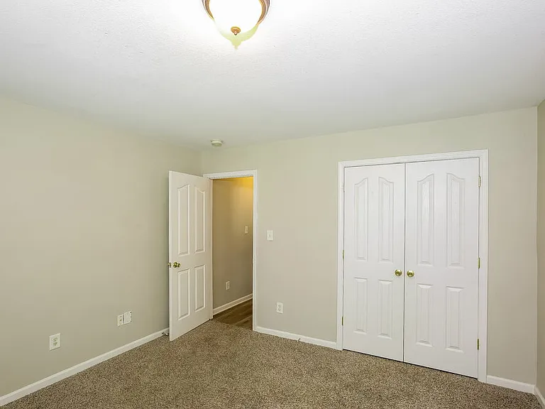 12705 Walking Stick Dr — Photo 10