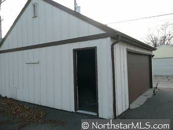 2nd image of 348 5th Ave S
