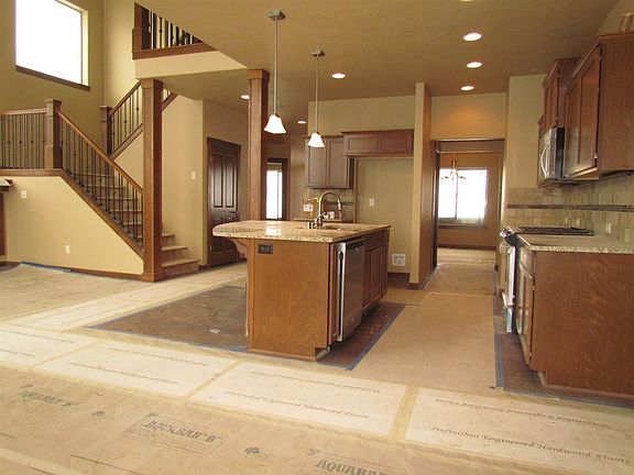 2nd image of 13323 E San Juan Ln