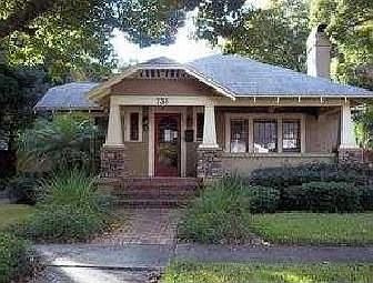 2nd image of 738 Palm Dr