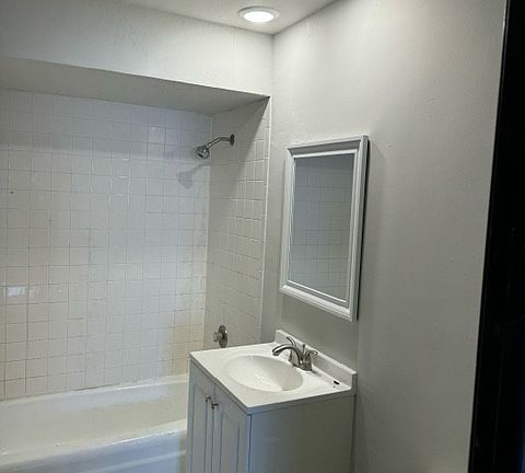5th image of 4310 W Park Lane Dr #3A