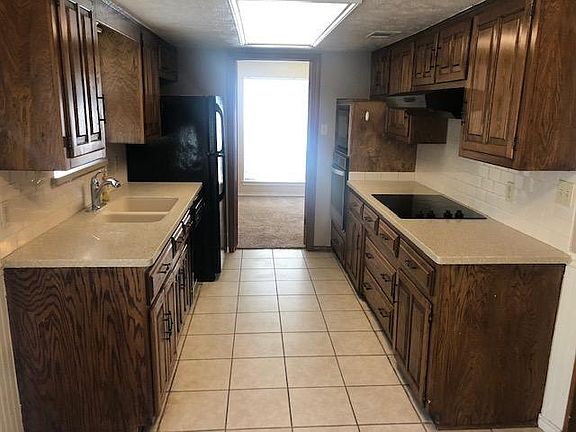 2nd image of 3801 Cedar Creek Dr
