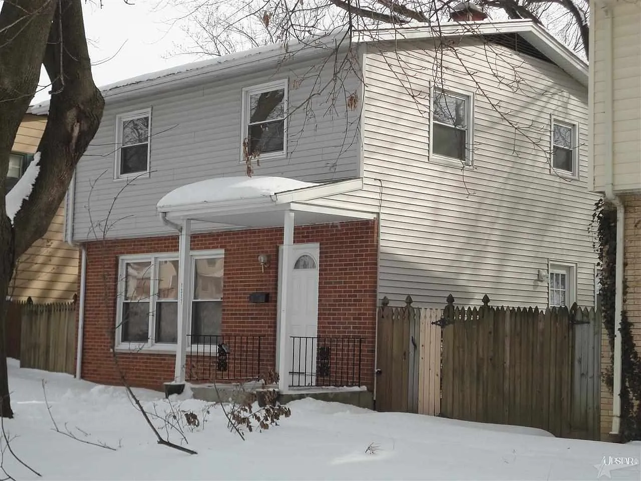 1317 Spring St photo 1