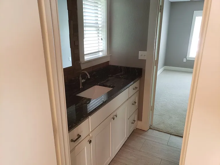 501 Atkerson Ln — Photo 17
