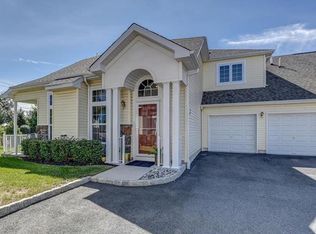 604 Schindler Dr N, Monmouth Junction, NJ 08852