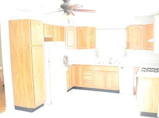 717 Elm St, Lockport, IL 60441