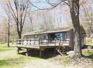 6245 E Ridge Ave, Fountain, MI 49410