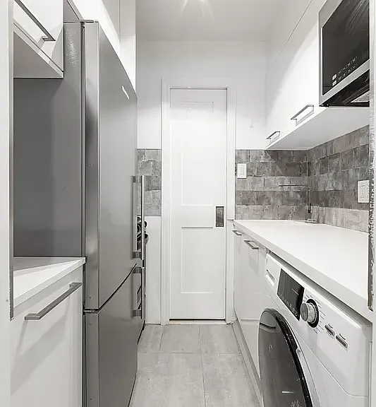 746 9th Ave #5B — Photo 7