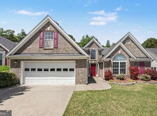 1576 Dunton Green Way, Lawrenceville, GA 30043