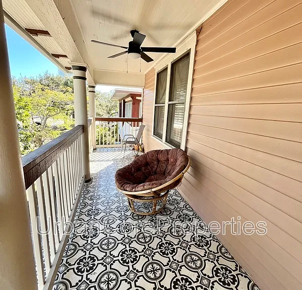 430 5th St N #6 — Photo 8
